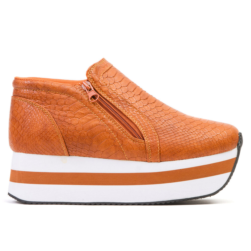 Zapatilla Mujer Camel Nagini Chancleta image number 0.0
